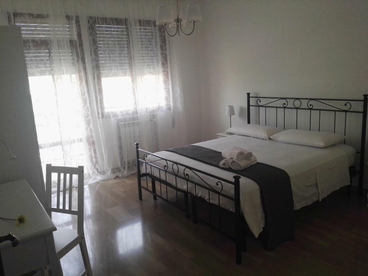 Casa Da Ilaria Hotel Sottomarina Buitenkant foto