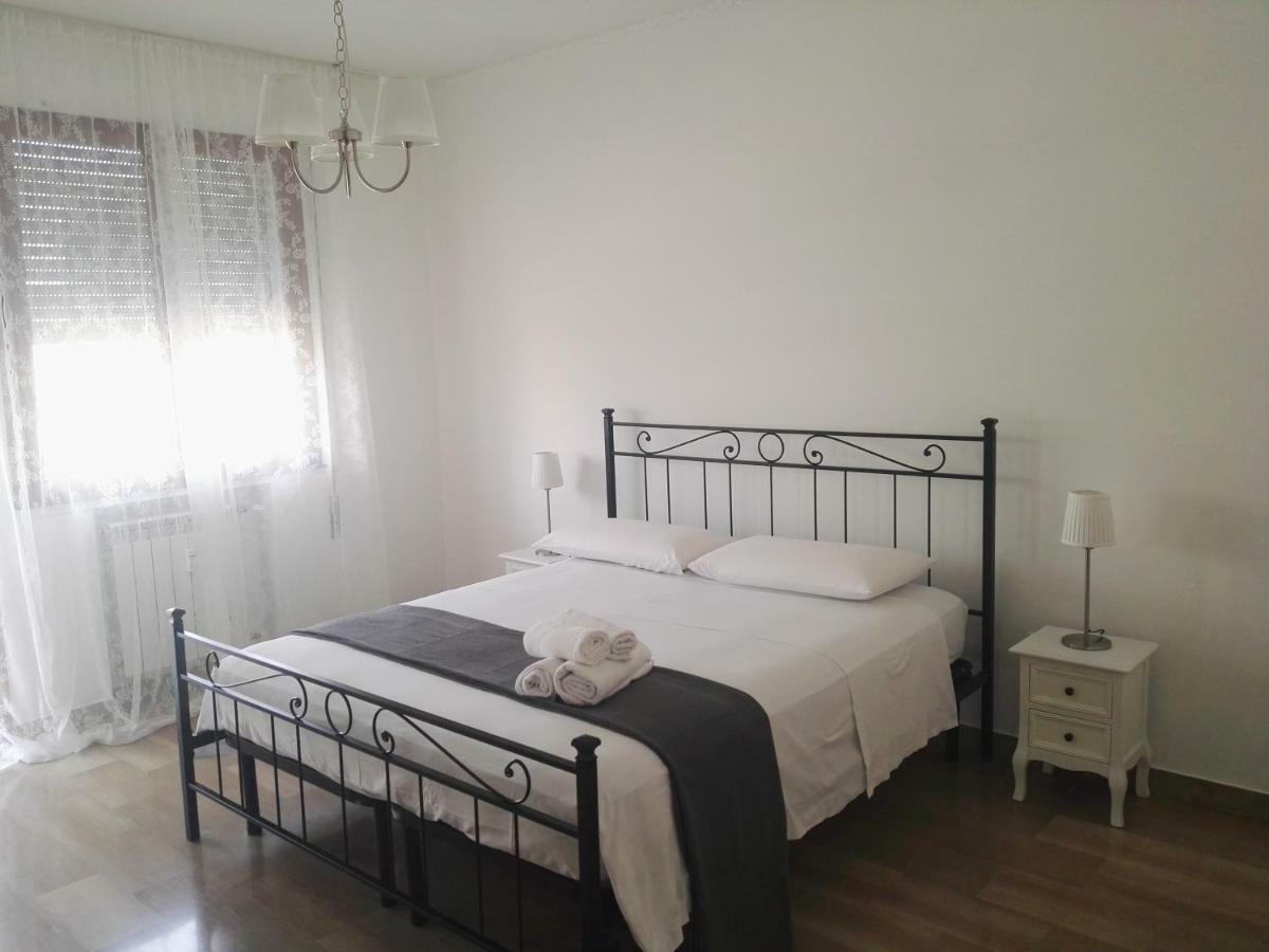 Casa Da Ilaria Hotel Sottomarina Buitenkant foto