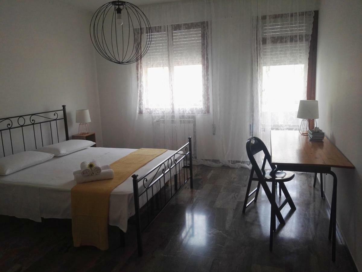 Casa Da Ilaria Hotel Sottomarina Buitenkant foto